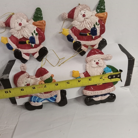 4 Santa-claus Handcrafted Ceramics Ornaments   large - Picture 2 of 4